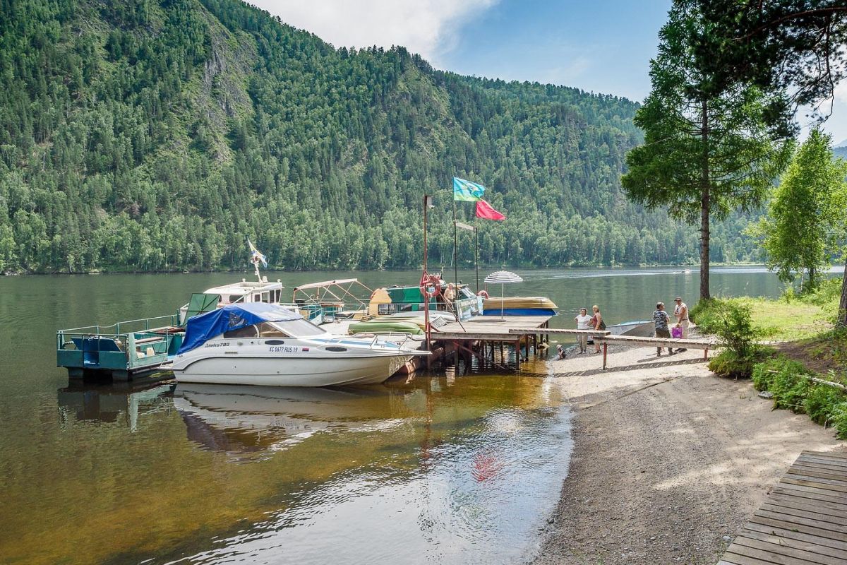 СШГЭС с отдыхом на Енисейском пирсе