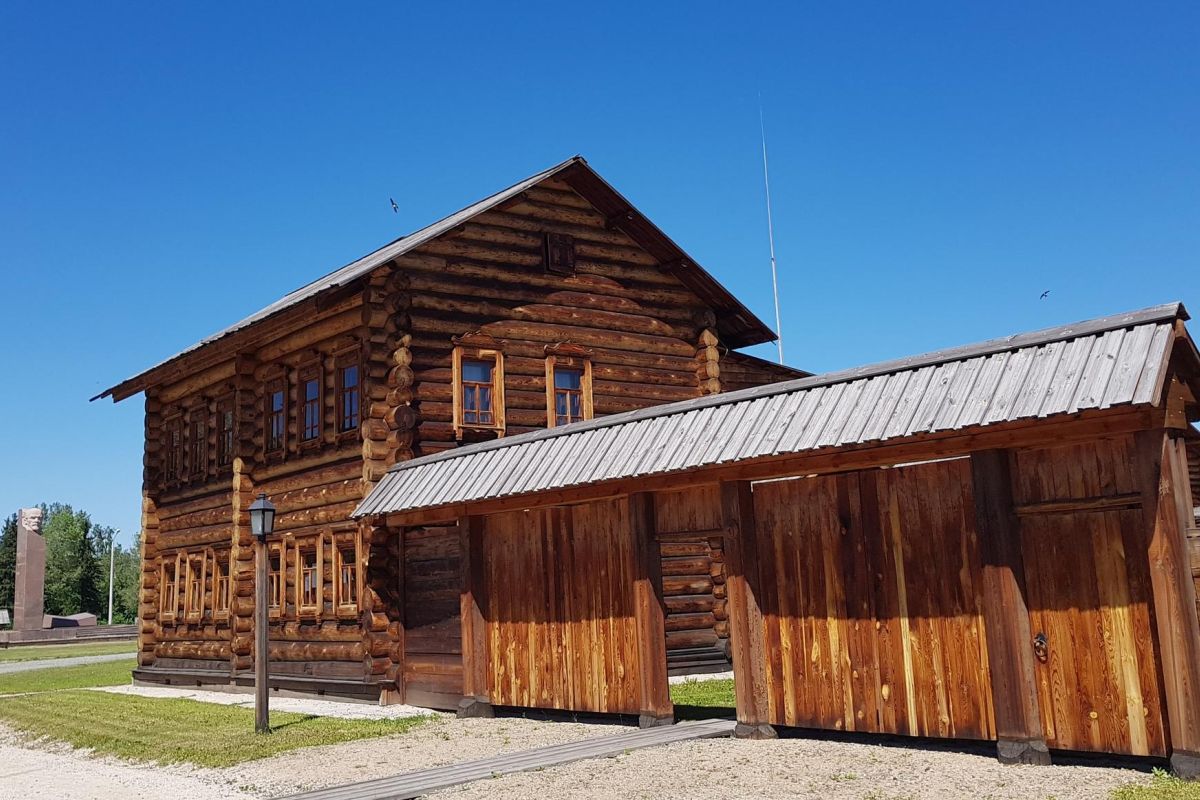 Индивидуальная экскурсия "СШГЭС + музей Шушенское"