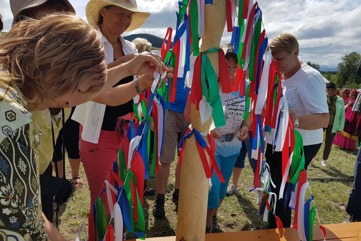 Экскурсия "Сундуки+Туимский провал"