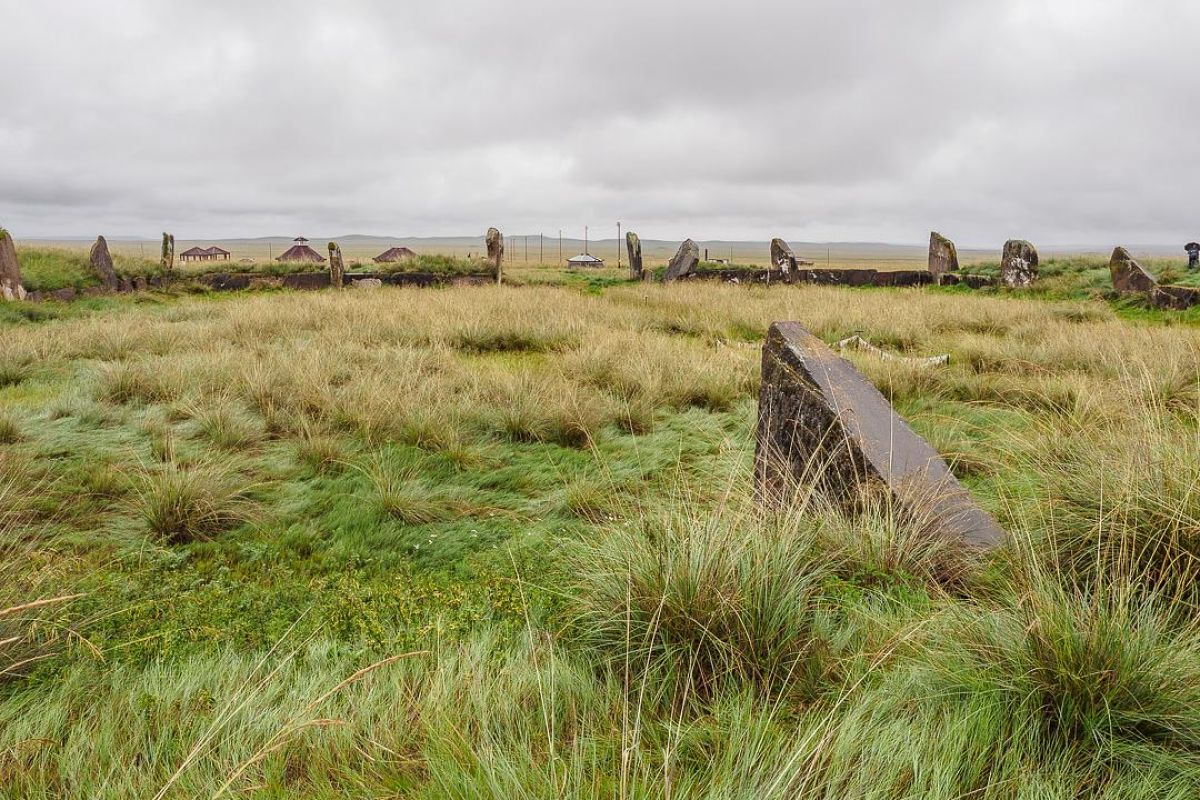 Экскурсия на Салбыкский курган