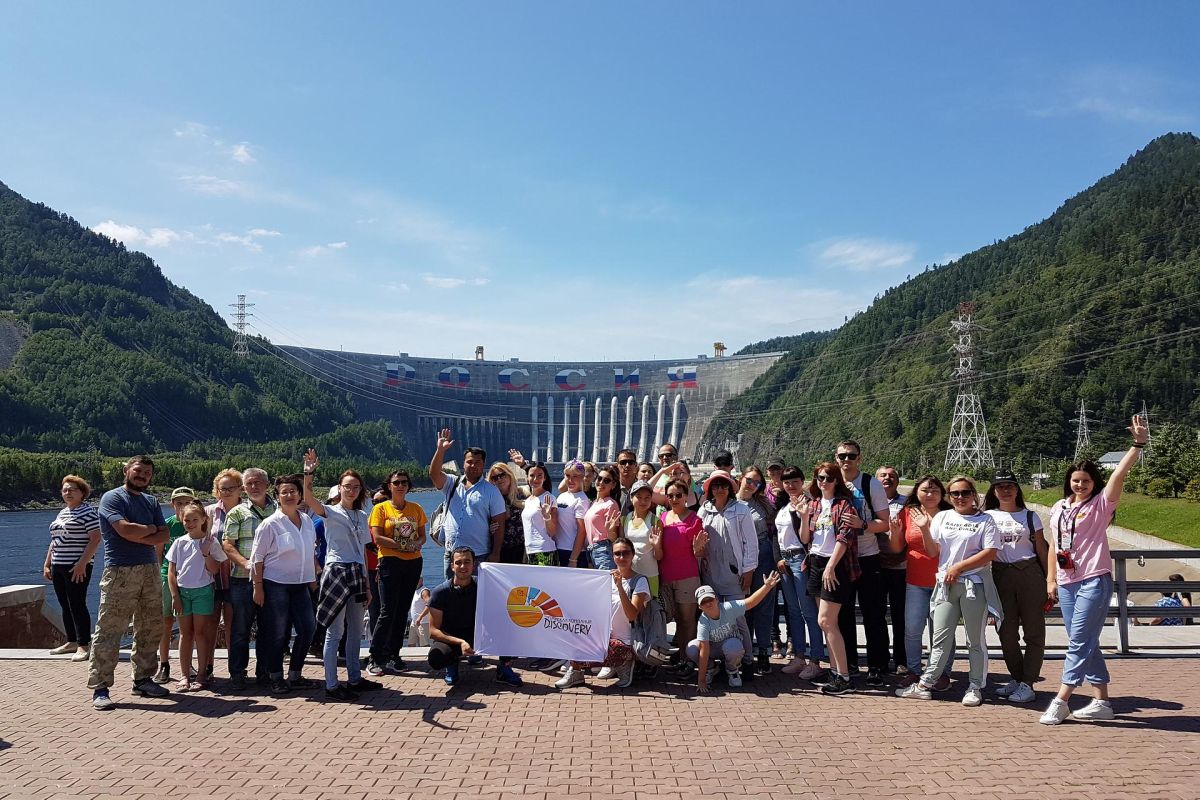 СШГЭС с отдыхом на Енисейском пирсе