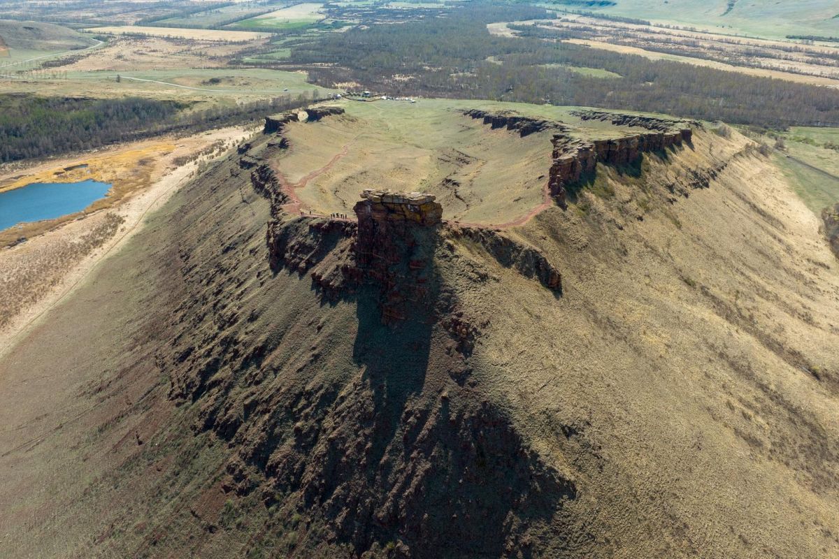 Экскурсия "Сундуки+Туимский провал"
