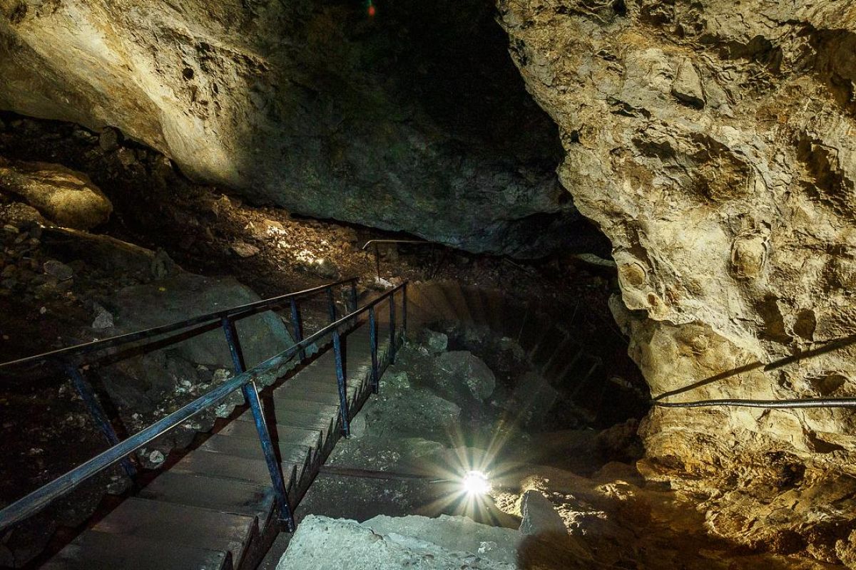 Экскурсия "Бородинская пещера"