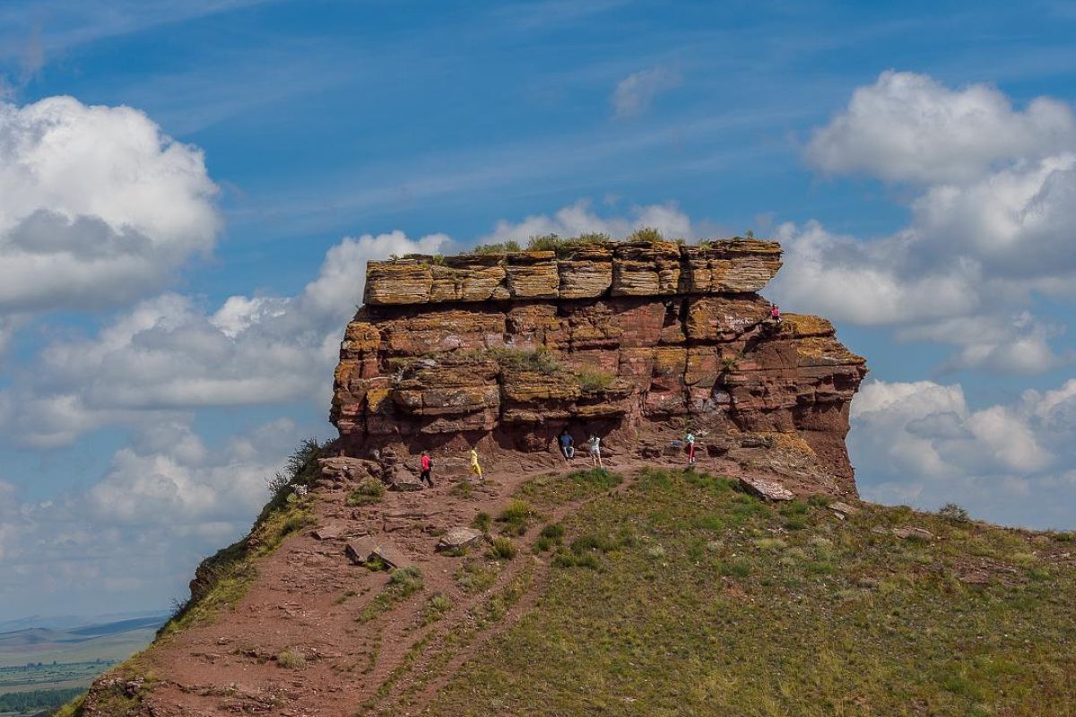 Экскурсия по местам силы «Сундуки» + озеро Иткуль