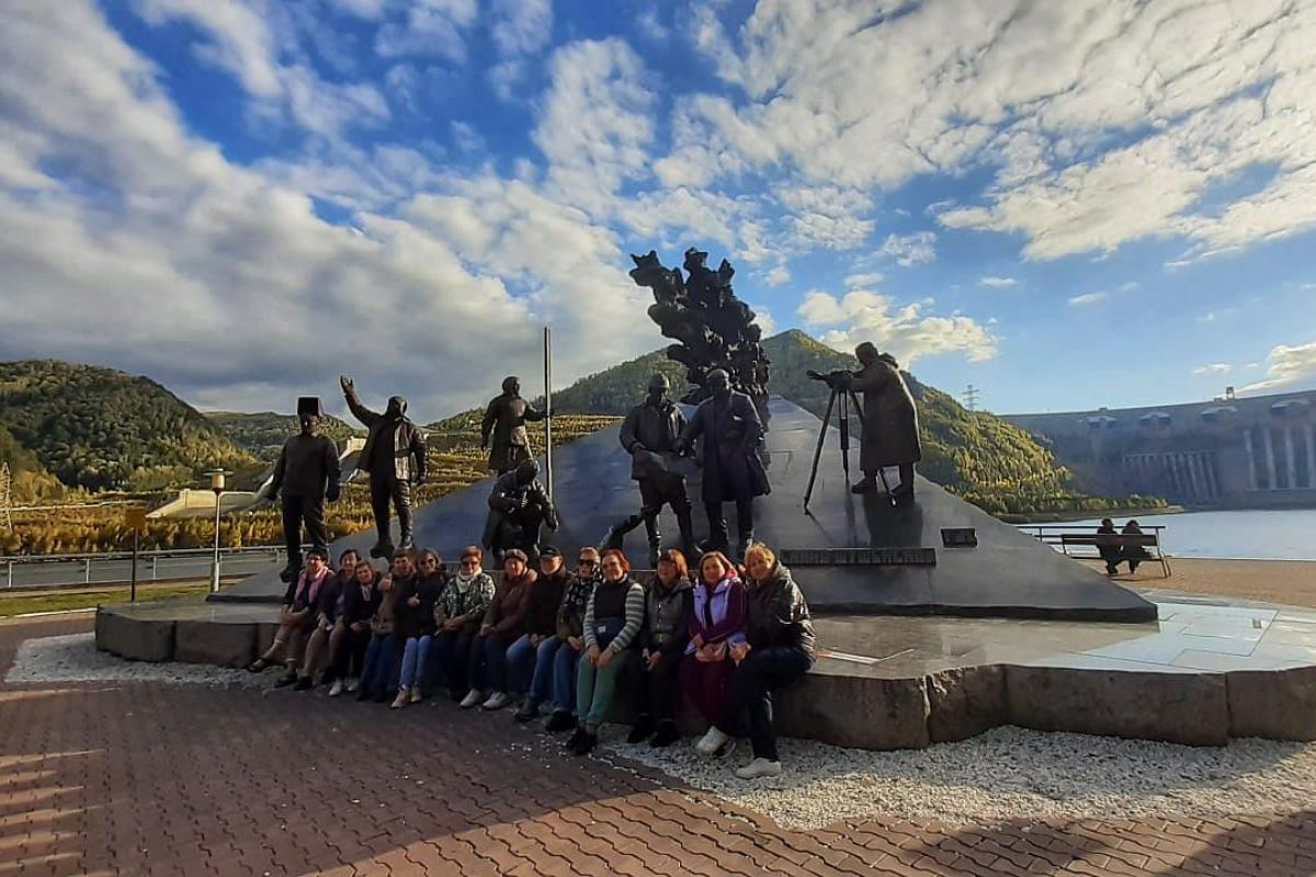 Индивидуальная экскурсия "СШГЭС + музей Шушенское"