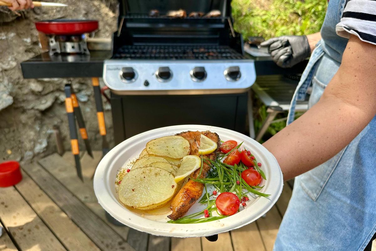 СШГЭС с отдыхом на Енисейском пирсе