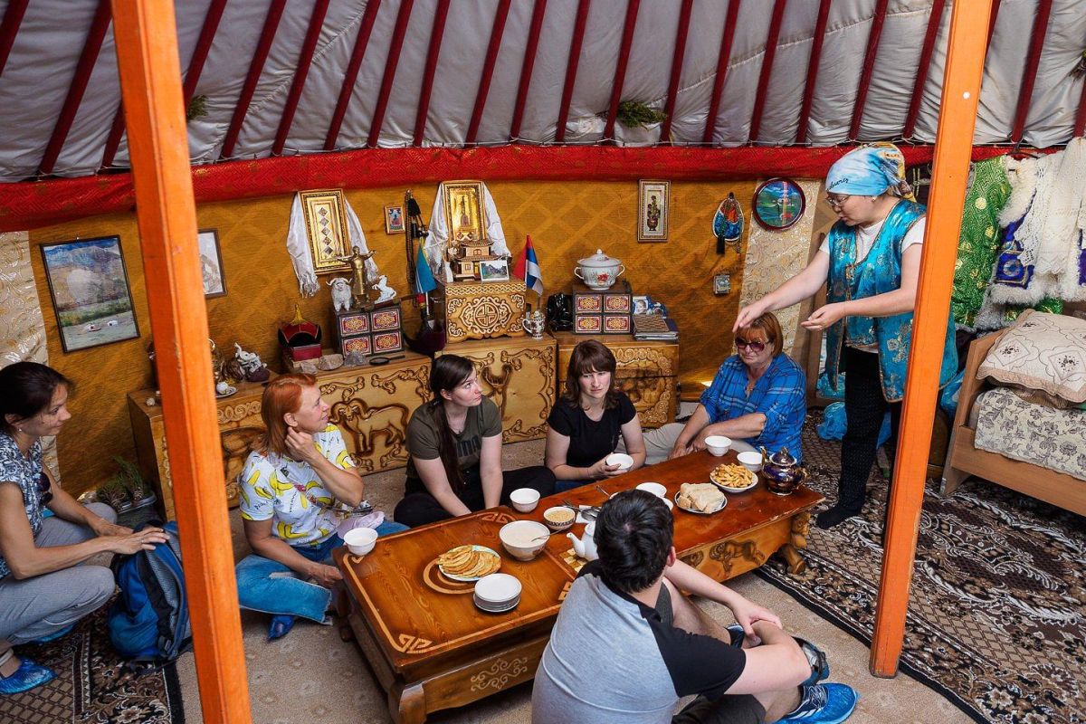 Путешествие  к центру Азии - мини тур в Туву