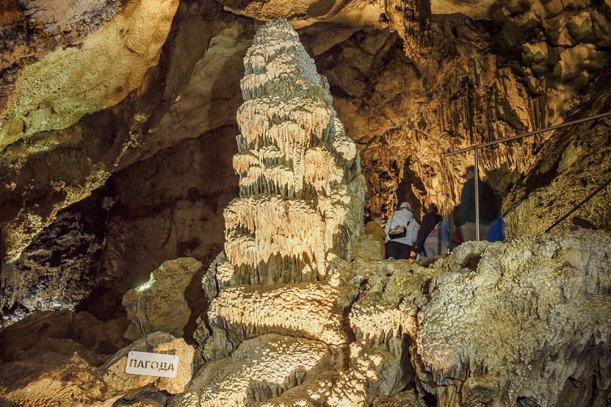 Индивидуальная экскурсия в Бородинскую пещеру