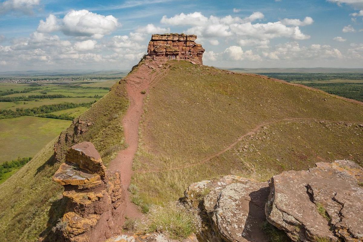 Экскурсия по местам силы «Сундуки» + озеро Иткуль