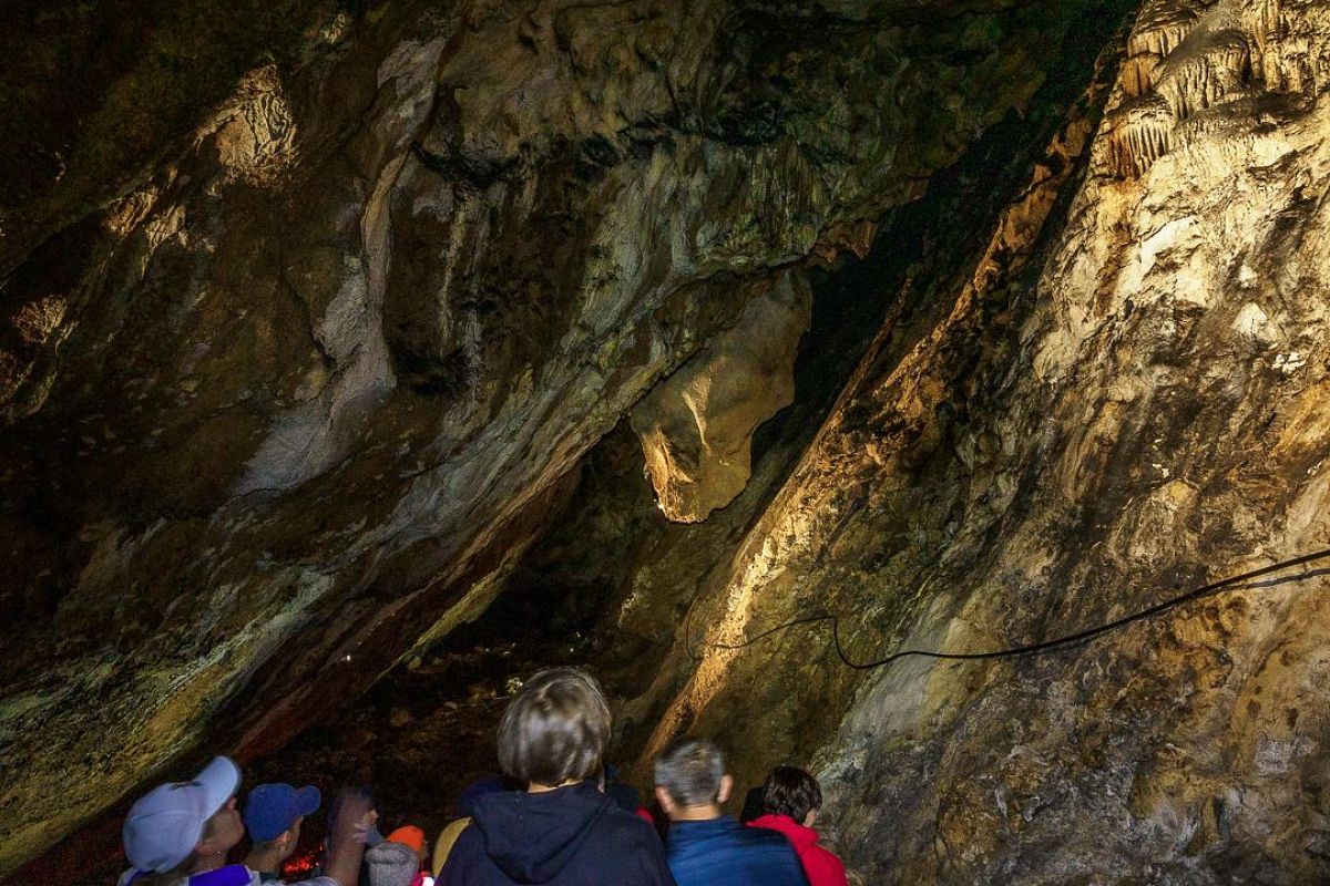 Экскурсия "Бородинская пещера"