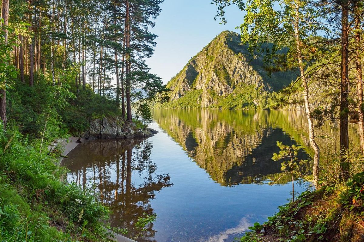 СШГЭС с отдыхом на Енисейском пирсе