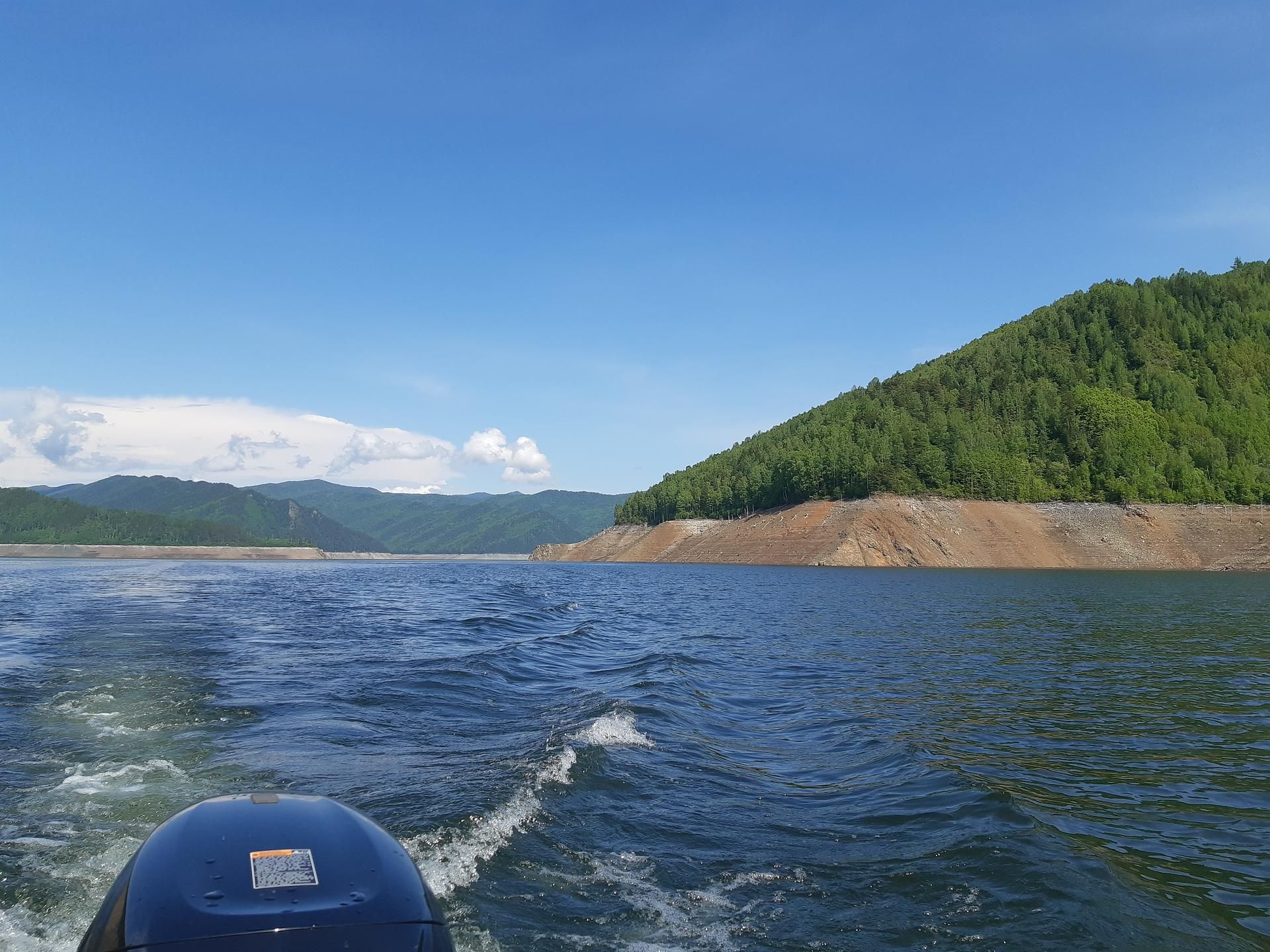 Экскурсия по Саянскому водохранилищу