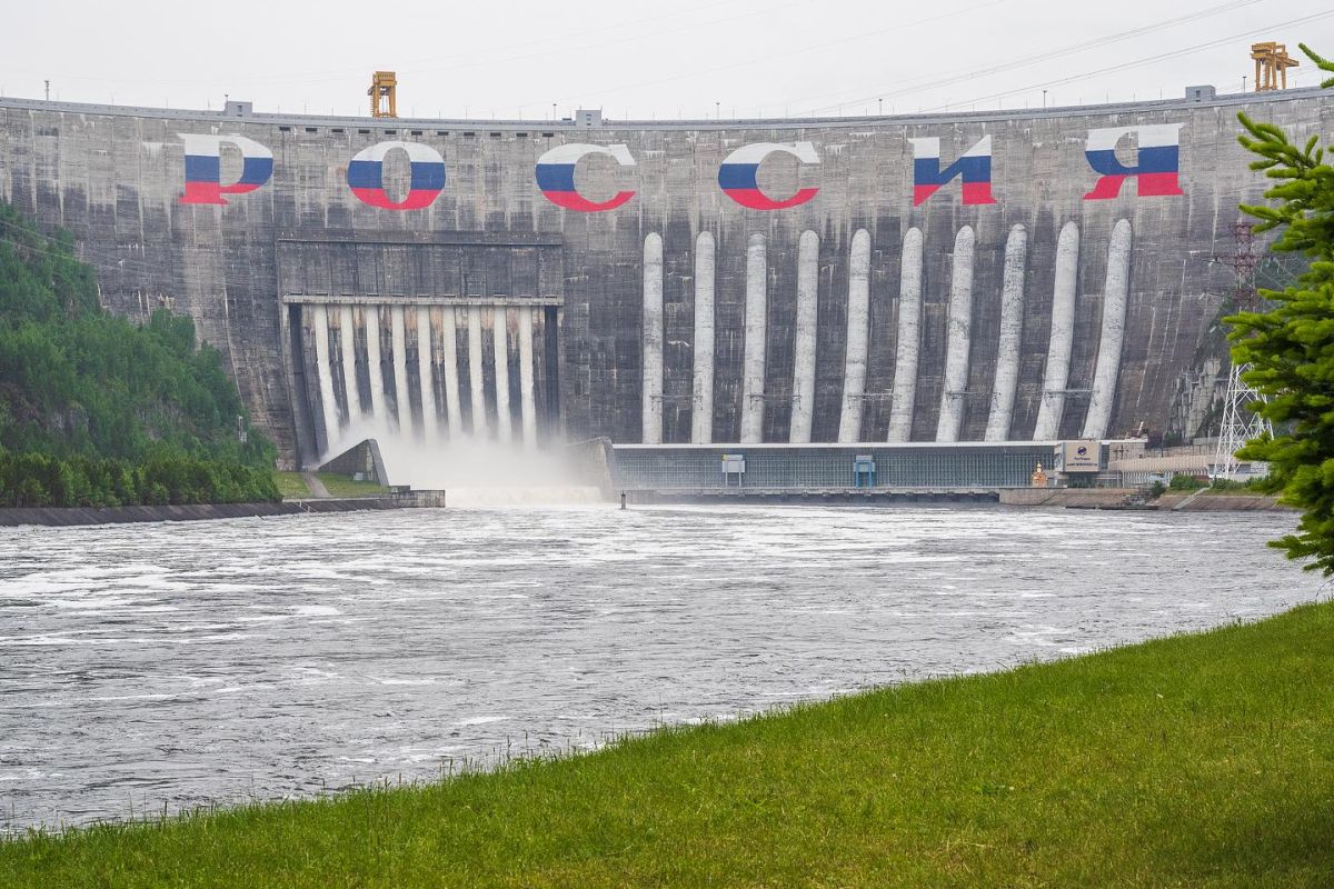 Индивидуальная экскурсия к Саяно-Шушенской ГЭС